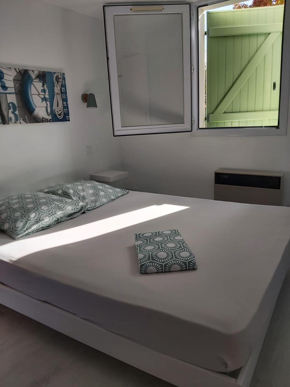 Maisonnette A Deux Pas De La Plage Dans Residence Calme 滨海拉特朗什 外观 照片